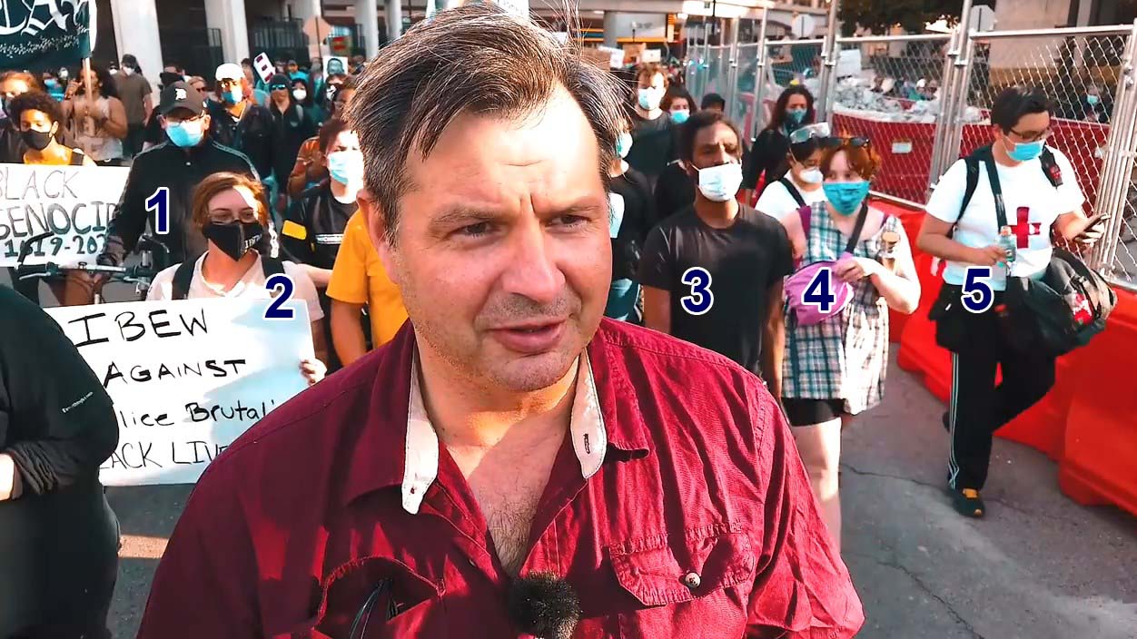Алекс Брежнев